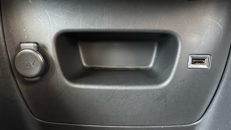 Citroen C3 Aircross 1.2 PureTech 110 Shine 5dr Petrol Hatchback